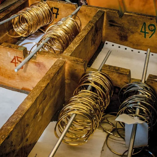 Craftsmanship Beyond Compare: 18kt Gold, 120 Meticulous Processes​