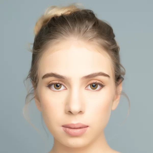 Flexwear illusions contact lens in sandalwood