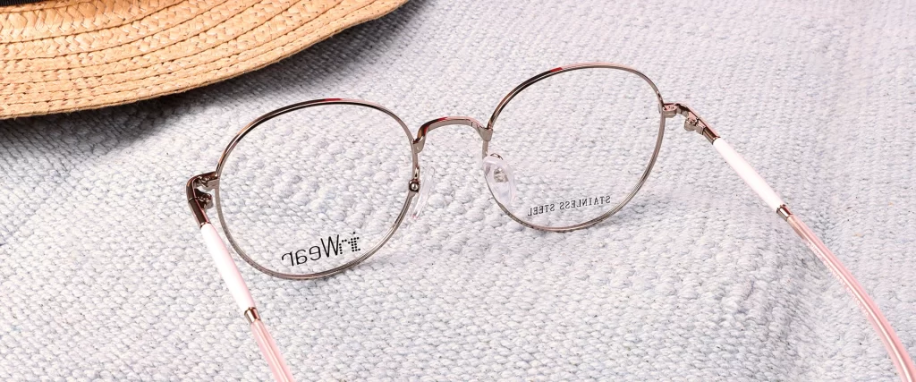 EO Inwear INW2269 glasses | Colors of Love