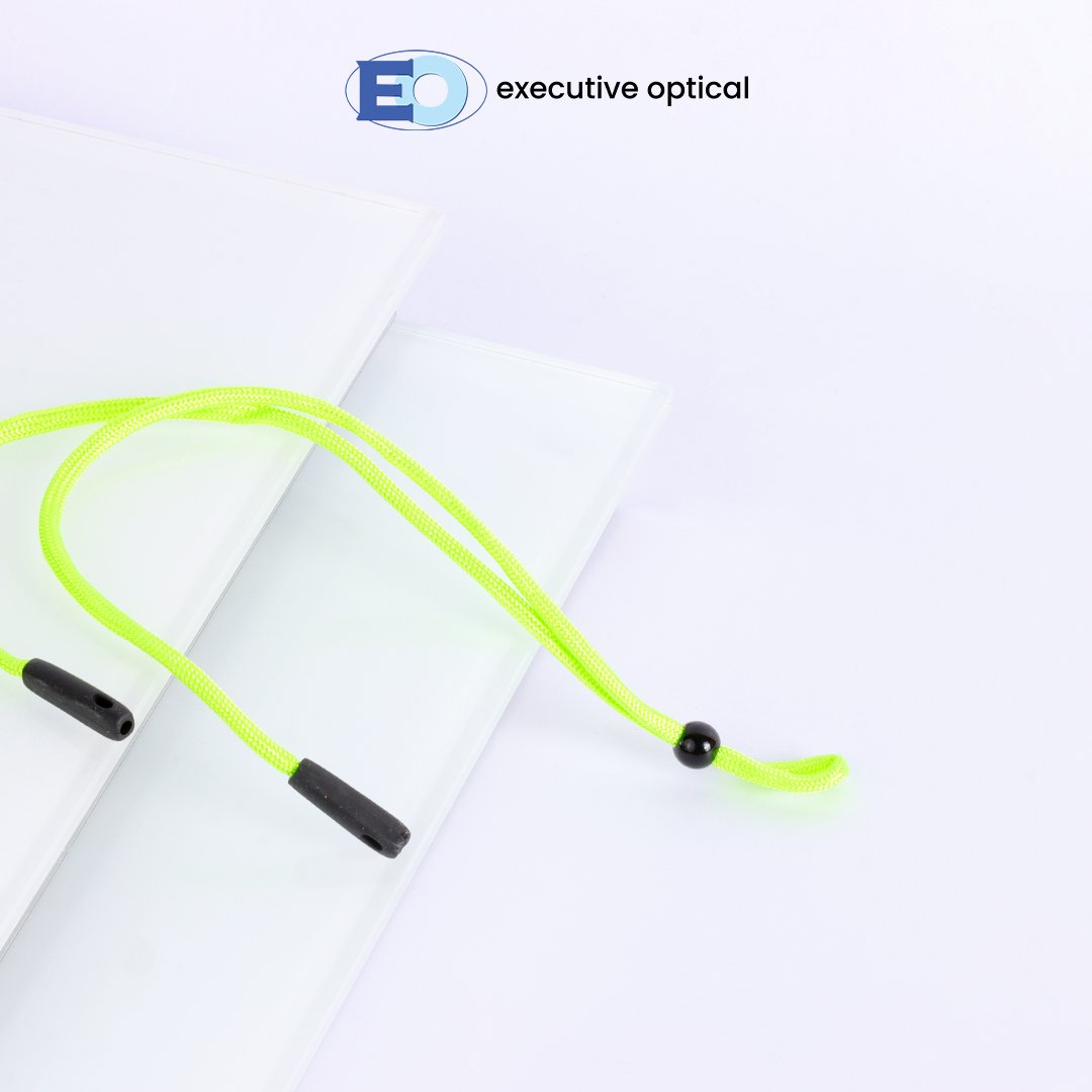 1 COVER PHOTO - 217 NYLON SUSOAH - GREEN