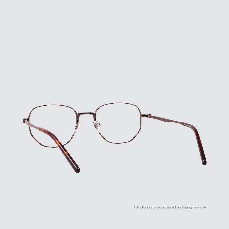 MCMILLAN_(FR)_MC2417_C3_WEBB