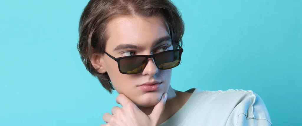 what are bayonetta glasses