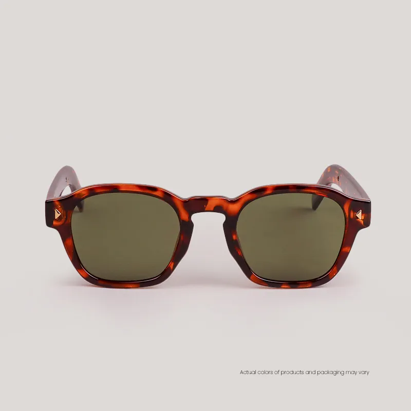 SHIELDS_(SG)_TR2572_C2_WEBF