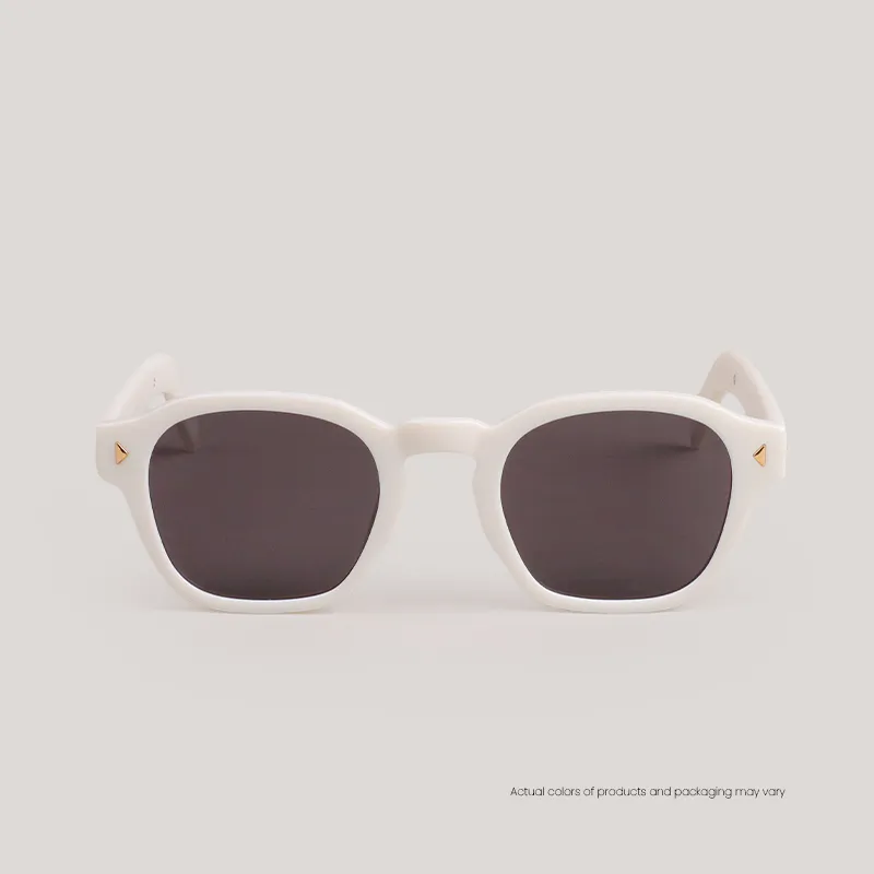 SHIELDS_(SG)_TR2572_C4_WEBF