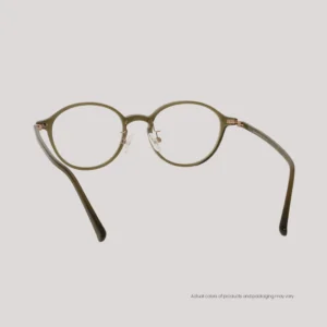 VISUALITIES_(FR)_DAIN_CRYSTALOLIVEGREEN_WEBB