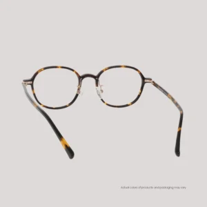 VISUALITIES_(FR)_RITI_SHINYDEMI_WEBB