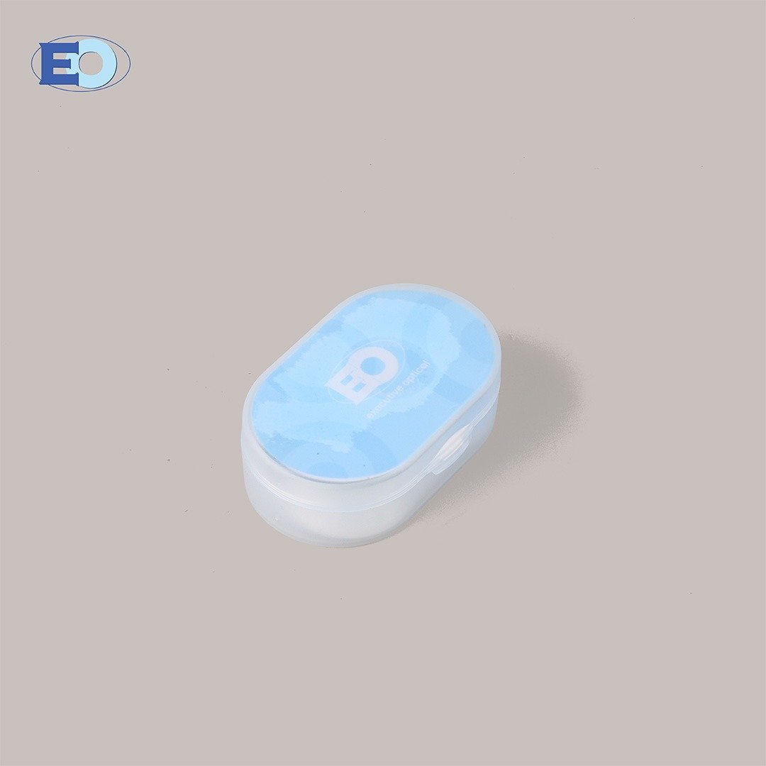 1 COVER PHOTO B - CL CASE WL2215 - BLUE