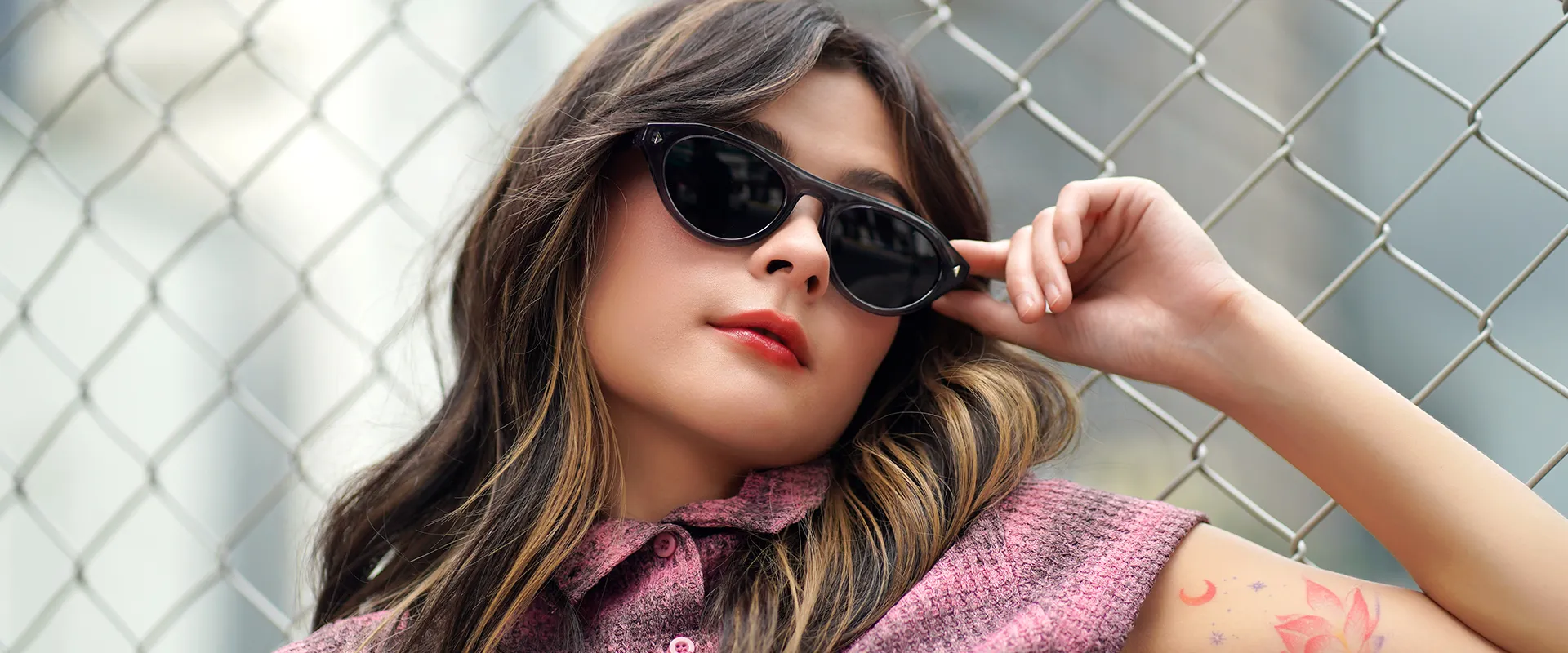 SUNWEAR PORTRAIT - KIRSTEN
